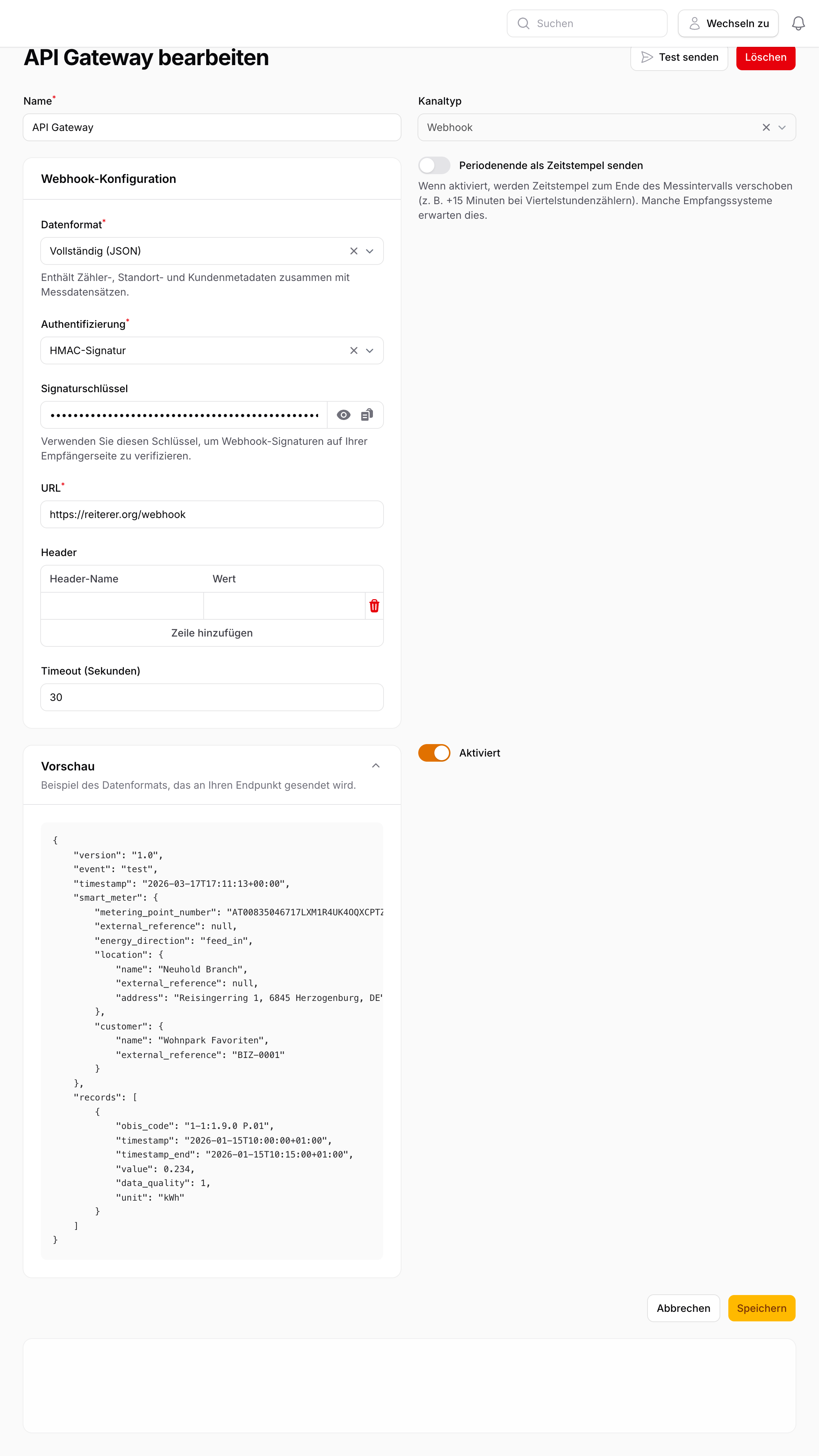 Webhook configuration: name, target URL, authentication via HMAC signature, data format, and JSON preview of the payload.